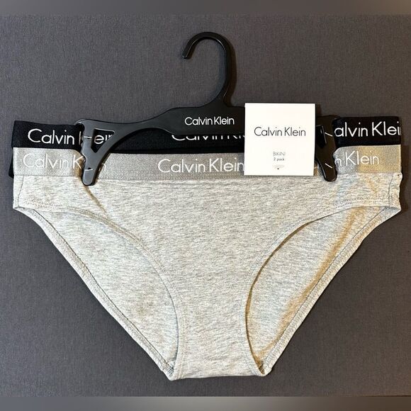 NWT Calvin Klein 2 Pack Bikini - Grey & Black -Size Large - Picture 1 of 3